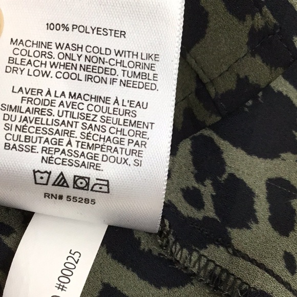 Express The Portofino Shirt Leopard Print - Picture 7 of 10